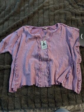 easel Lavender Ribbed Ruffle-Trim Tee